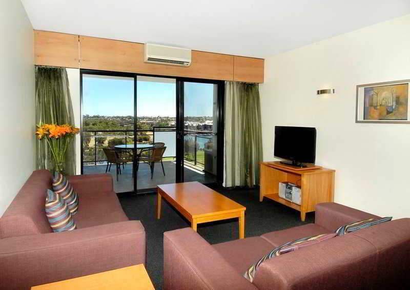 Assured Ascot Quays Apartment Hotel Perth Exterior foto
