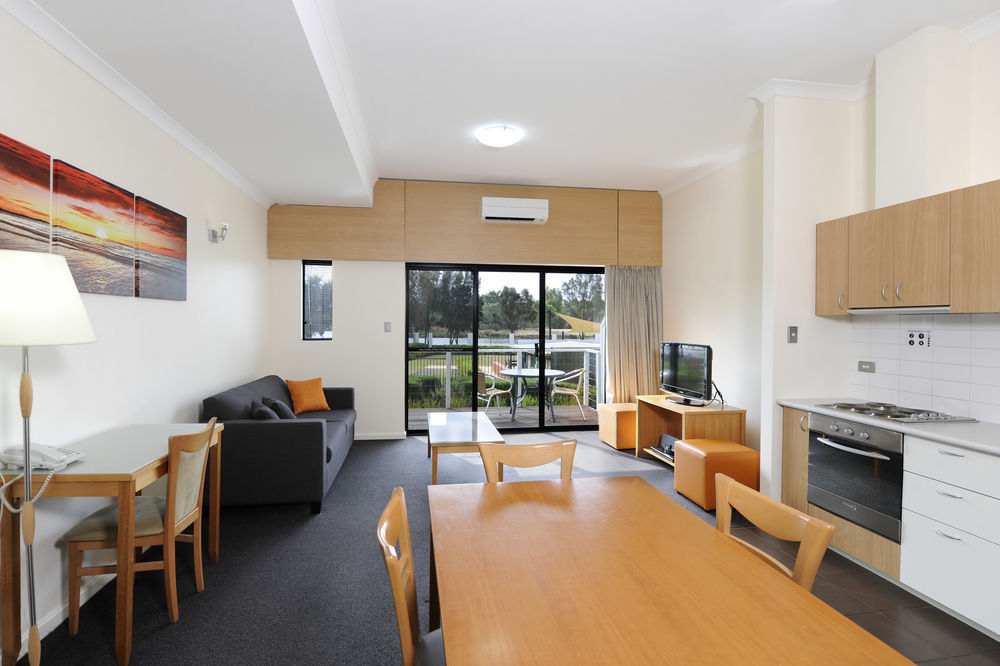 Assured Ascot Quays Apartment Hotel Perth Exterior foto
