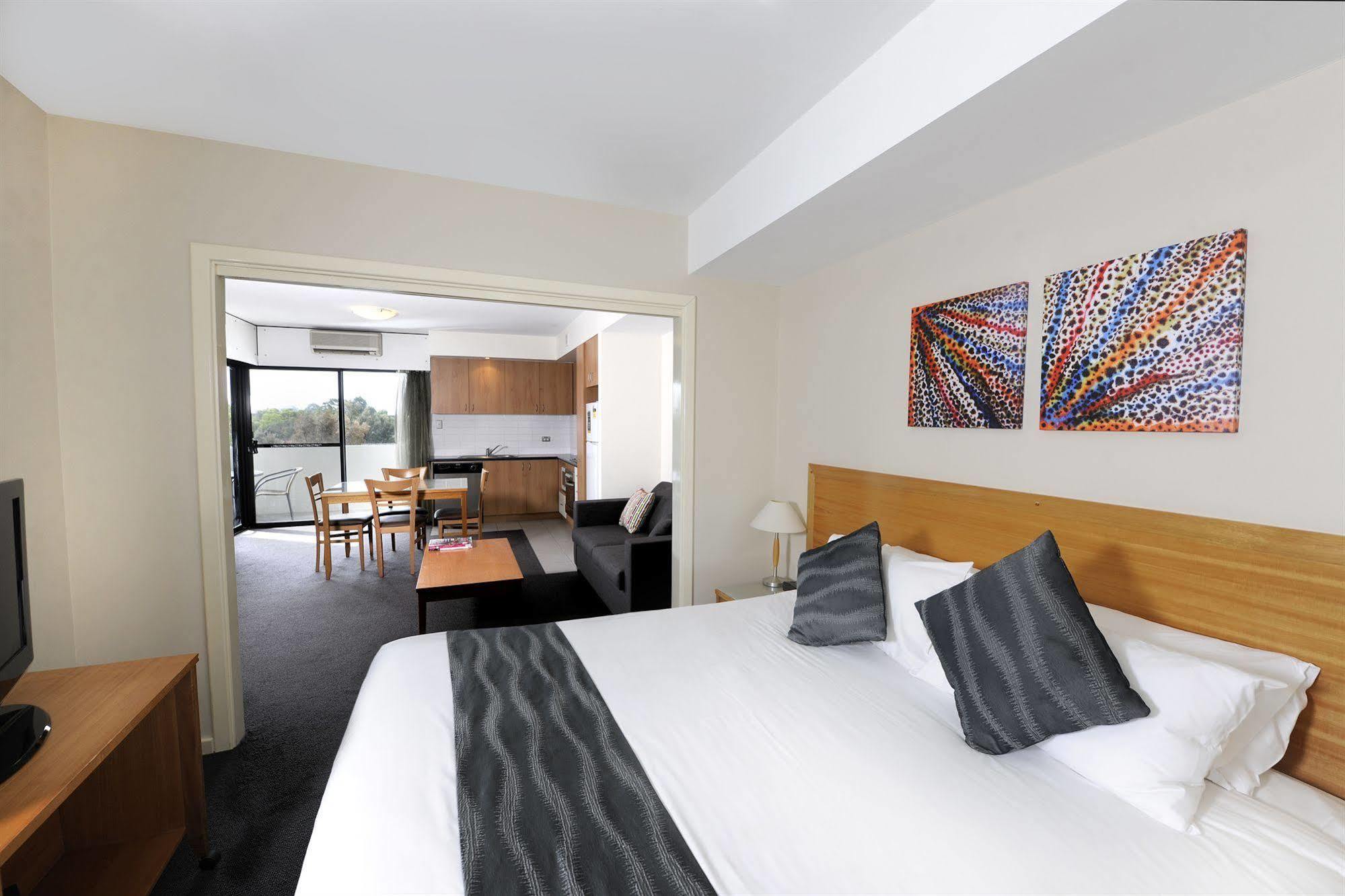 Assured Ascot Quays Apartment Hotel Perth Exterior foto